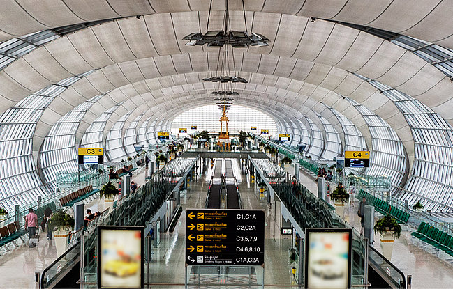 Bild eines Flughafen Terminals